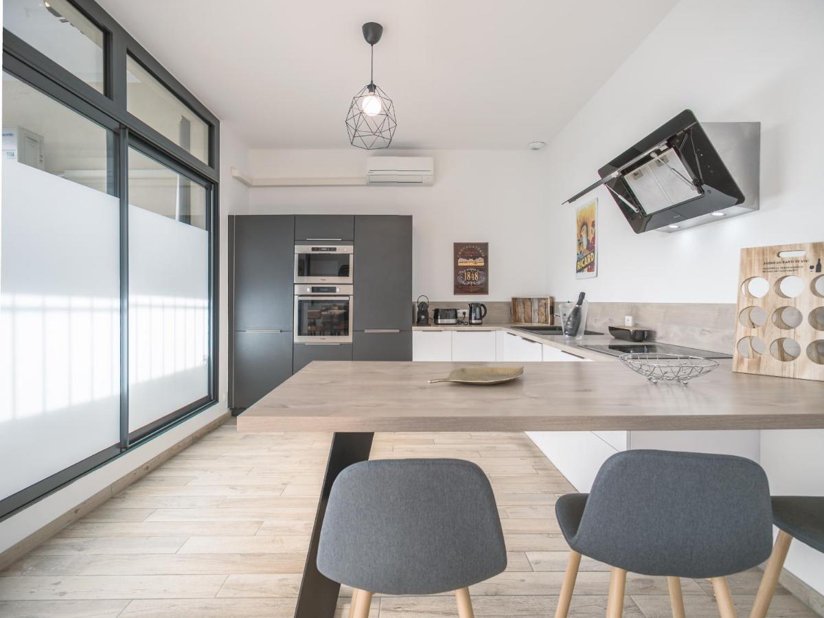 דירות טרואה Loft Courtalon - Haut Standing - Patio - Parking Prives מראה חיצוני תמונה