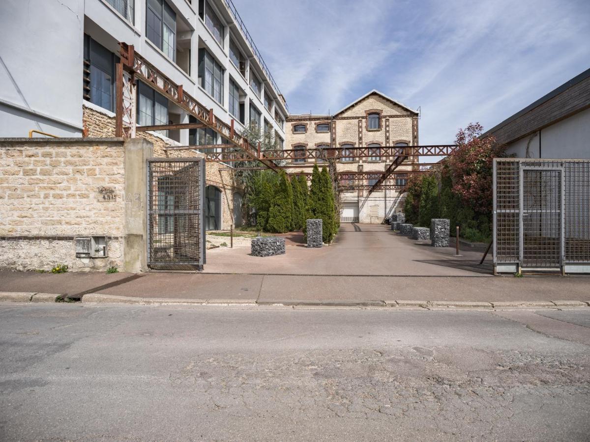 דירות טרואה Loft Courtalon - Haut Standing - Patio - Parking Prives מראה חיצוני תמונה